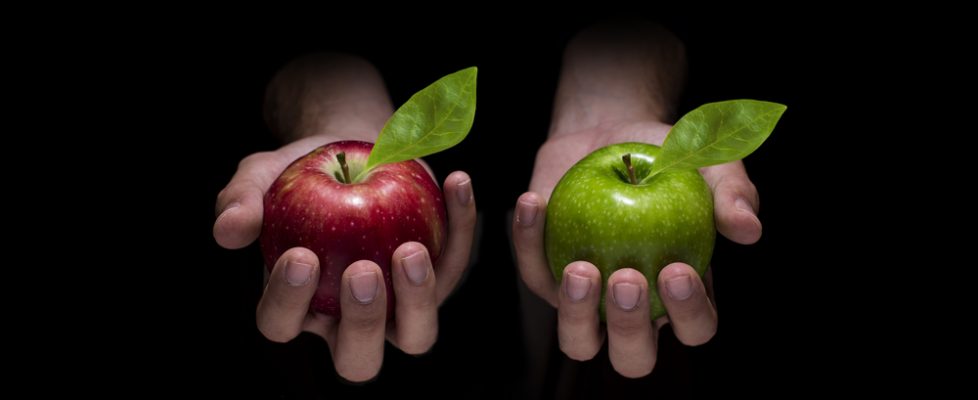 Hands,Holding,Red,And,Green,Apples